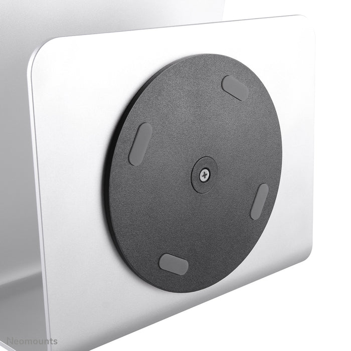 Neomounts NSLS050 est un support de bureau pivotant à 360 degrés pour un ordinateur portable.
